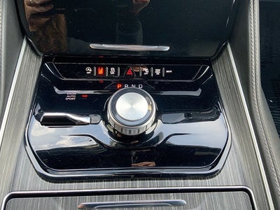 2024 Jeep Wagoneer L Series II 4x4