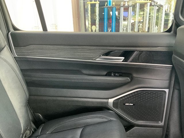 2024 Jeep Wagoneer L Series II 4x4