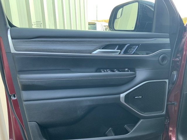 2024 Jeep Wagoneer L Series II 4x4