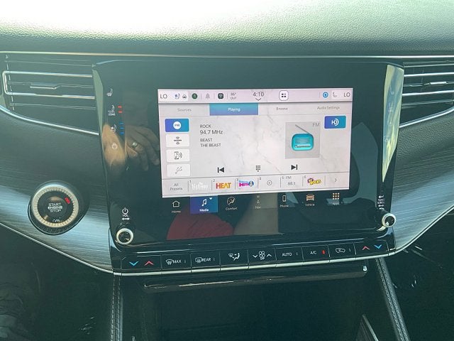 2024 Jeep Wagoneer Series III 4x4