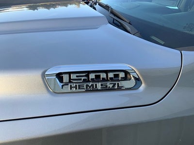 2019 RAM 1500 Big Horn/Lone Star Quad Cab 4x4 6'4' Box