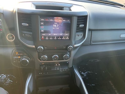 2019 RAM 1500 Big Horn/Lone Star Quad Cab 4x4 6'4' Box