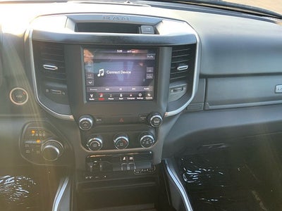 2019 RAM 1500 Big Horn/Lone Star Quad Cab 4x4 6'4' Box