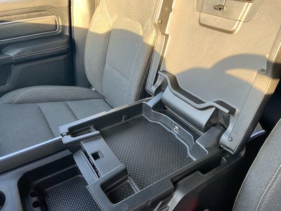 2019 RAM 1500 Big Horn/Lone Star Quad Cab 4x4 6'4' Box