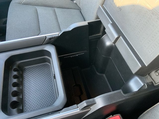 2019 RAM 1500 Big Horn/Lone Star Quad Cab 4x4 6'4' Box