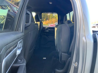 2019 RAM 1500 Big Horn/Lone Star Quad Cab 4x4 6'4' Box