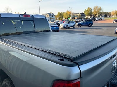 2019 RAM 1500 Big Horn/Lone Star Quad Cab 4x4 6'4' Box