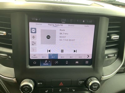 2022 RAM 1500 Big Horn Quad Cab 4x4 6'4' Box