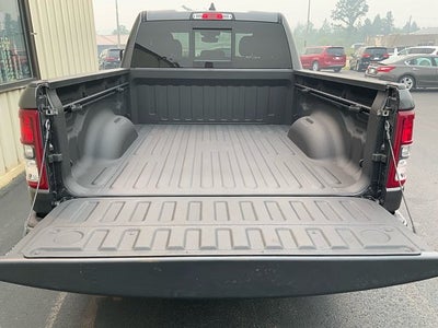 2022 RAM 1500 Big Horn Quad Cab 4x4 6'4' Box
