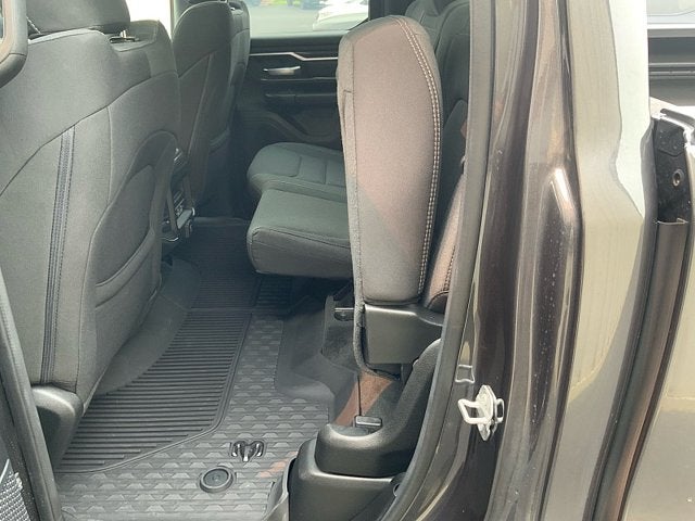 2022 RAM 1500 Big Horn Quad Cab 4x4 6'4' Box