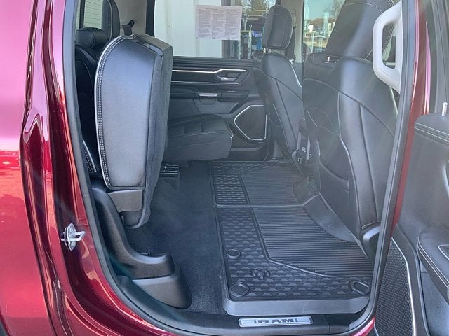 2022 RAM 1500 Laramie Crew Cab 4x4 5'7' Box