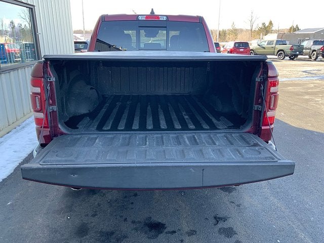 2022 RAM 1500 Laramie Crew Cab 4x4 5'7' Box