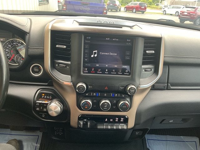 2021 RAM 1500 Laramie Crew Cab 4x4 5'7' Box