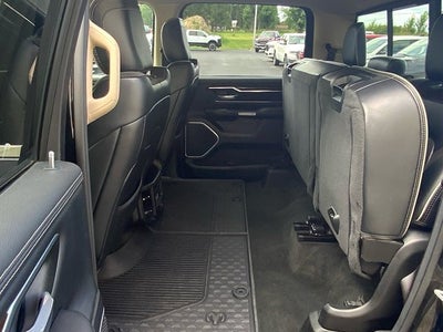 2021 RAM 1500 Laramie Crew Cab 4x4 5'7' Box