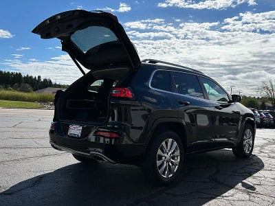 2017 Jeep Cherokee Overland 4x4