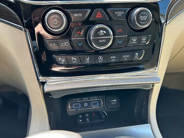 2020 Jeep Grand Cherokee Overland 4x4