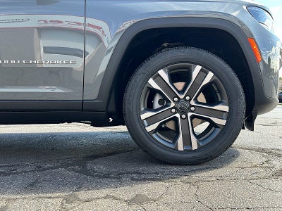 2027 Jeep Grand Cherokee GRAND CHEROKEE LIMITED 4X4