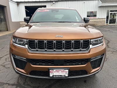2027 Jeep Grand Cherokee GRAND CHEROKEE LIMITED 4X4