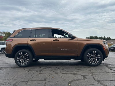 2027 Jeep Grand Cherokee GRAND CHEROKEE LIMITED 4X4