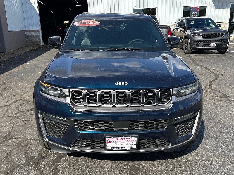 2027 Jeep Grand Cherokee GRAND CHEROKEE L LIMITED 4X4