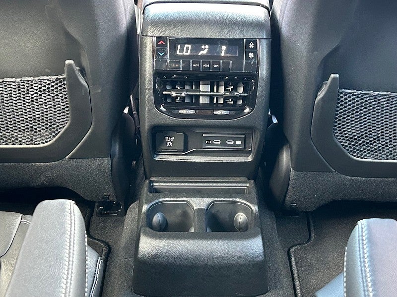 2027 Jeep Grand Cherokee GRAND CHEROKEE L LIMITED 4X4