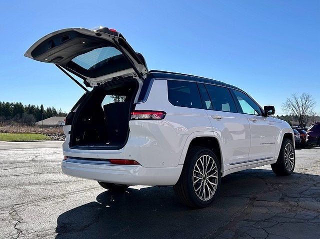 2026 Jeep Grand Cherokee GRAND CHEROKEE L SUMMIT 4X4