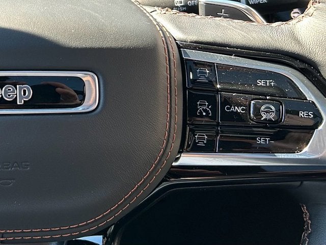 2026 Jeep Grand Cherokee GRAND CHEROKEE L SUMMIT 4X4