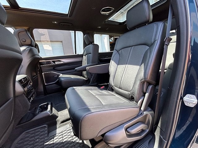 2026 Jeep Grand Wagoneer GRAND WAGONEER UPLAND 4X4