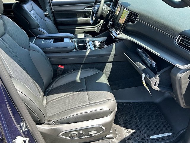 2026 Jeep Grand Wagoneer GRAND WAGONEER UPLAND 4X4
