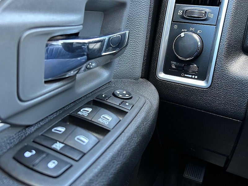 2023 RAM 1500 Classic SLT