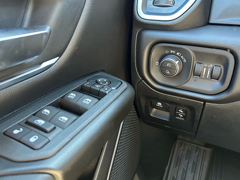 2027 RAM Ram 1500 RAM 1500 BIG HORN CREW CAB 4X4 5'7' BOX