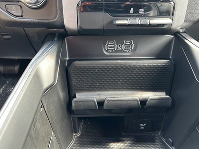 2024 RAM 1500 Laramie Crew Cab 4x4 5'7' Box