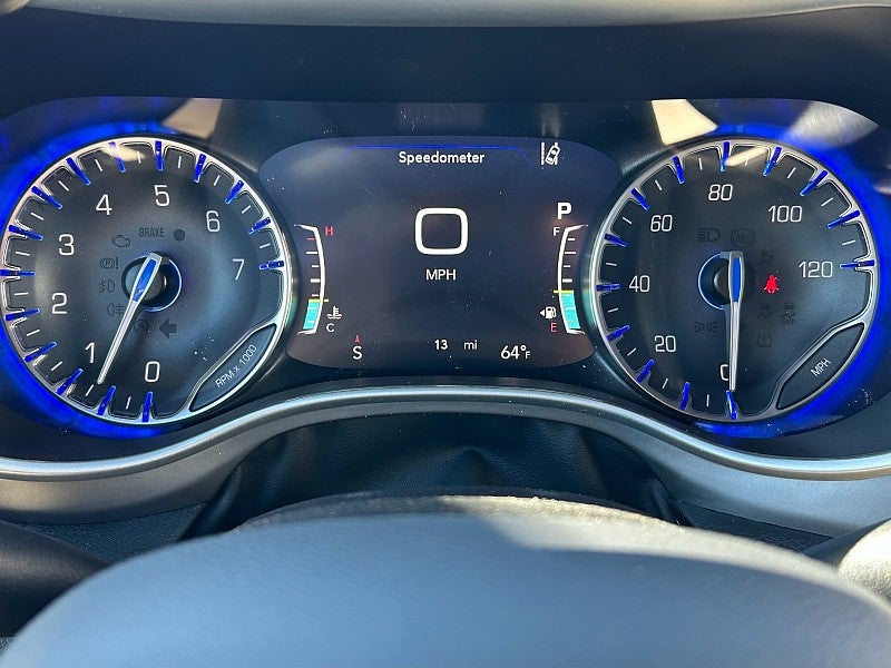 2027 Chrysler Pacifica PACIFICA SELECT AWD