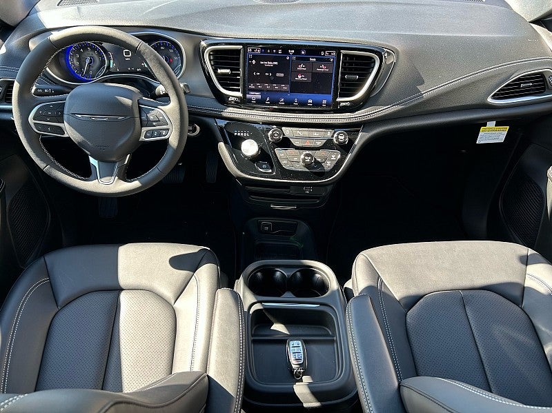 2027 Chrysler Pacifica PACIFICA SELECT AWD