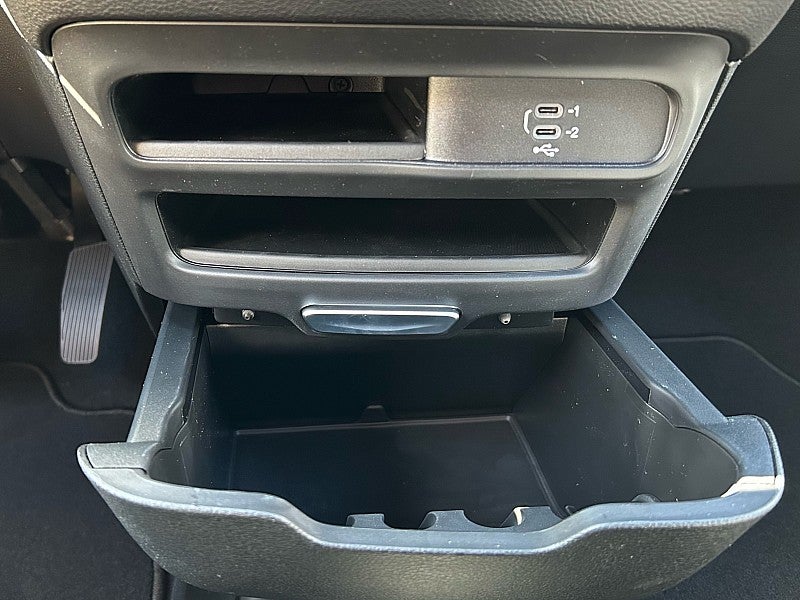 2027 Chrysler Pacifica PACIFICA SELECT AWD