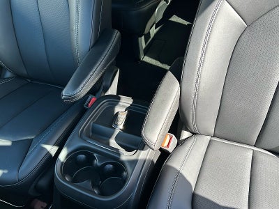 2027 Chrysler Pacifica PACIFICA SELECT AWD