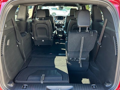 2027 Chrysler Pacifica PACIFICA SELECT AWD