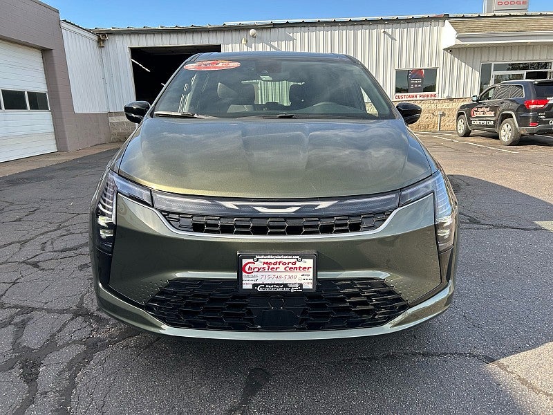 2027 Chrysler Pacifica PACIFICA SELECT AWD