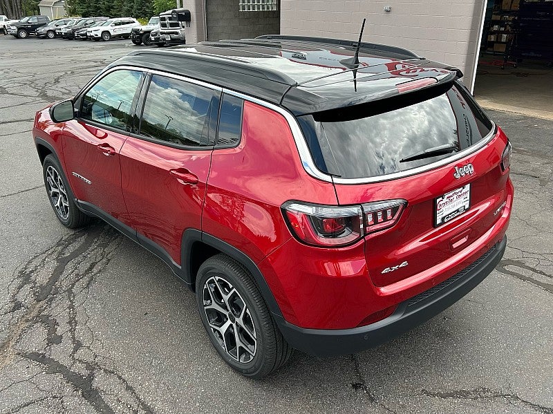 2026 Jeep Compass COMPASS LIMITED 4X4