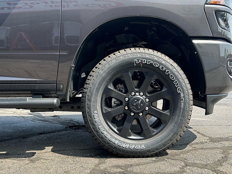2026 RAM 2500 RAM 2500 BLACK EXPRESS CREW CAB 4X4 6'4' BOX